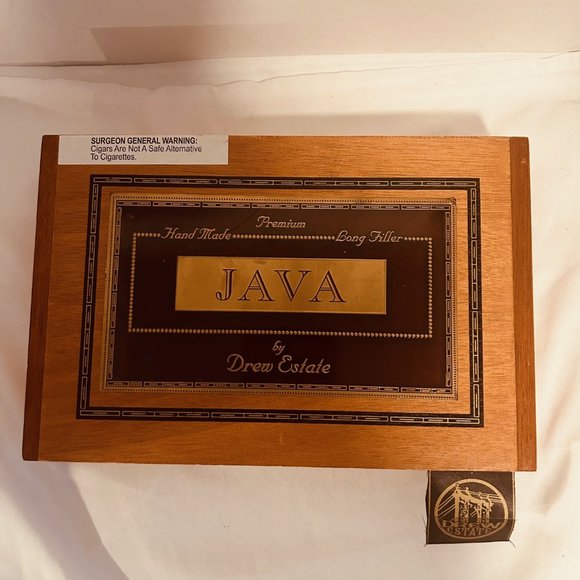 JAVA CIGAR BOX - Picture 1 of 4